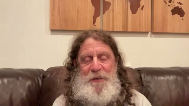 초반 인터뷰 화면