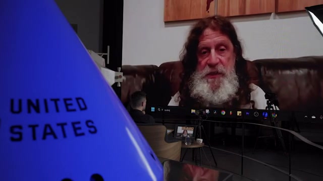 양자 비판을 이어가는 화면